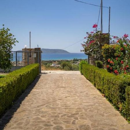 Donatos Apartment Finikounta Exterior photo