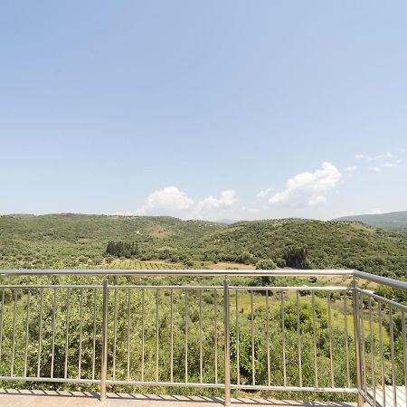 Donatos Apartment Finikounta Exterior photo