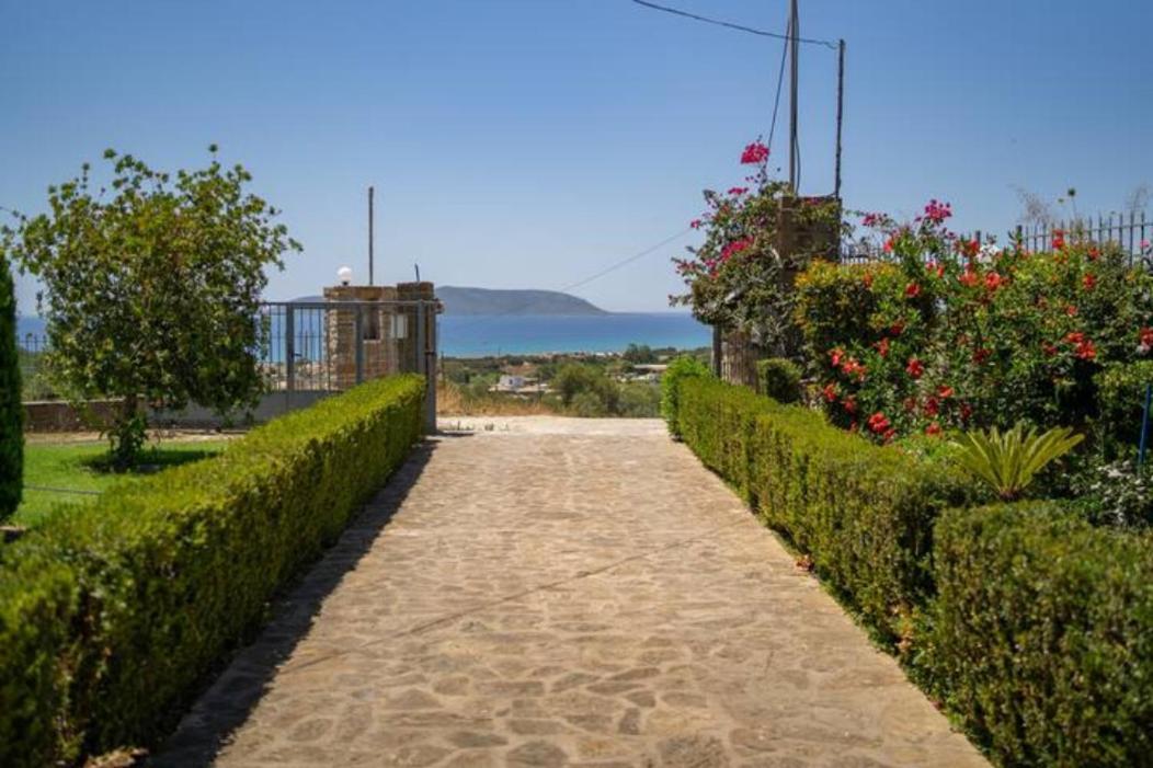Donatos Apartment Finikounta Exterior photo