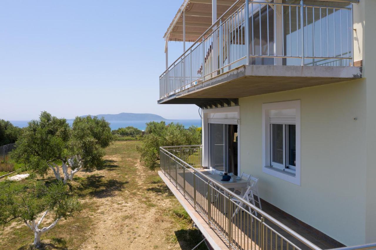 Donatos Apartment Finikounta Exterior photo
