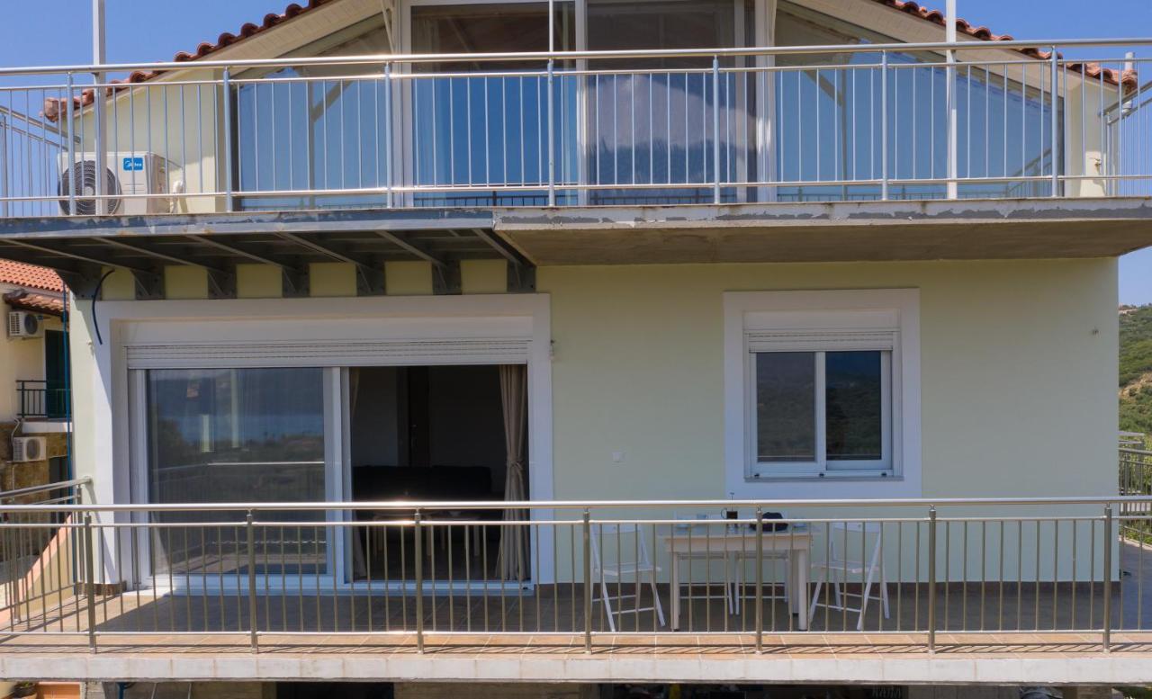 Donatos Apartment Finikounta Exterior photo