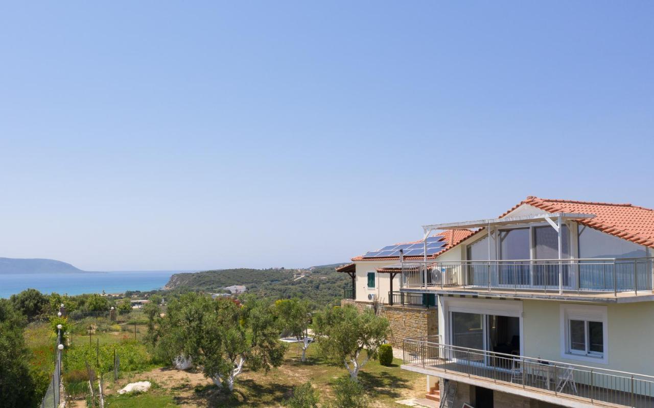 Donatos Apartment Finikounta Exterior photo