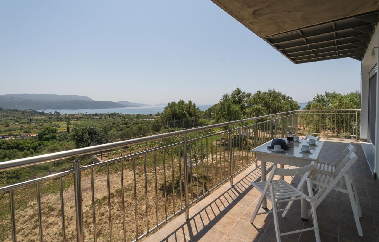 Donatos Apartment Finikounta Exterior photo